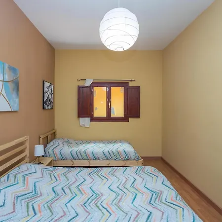 Prázdninový dům Vivelorural Casa Besan Grupos Con Piscina Teror