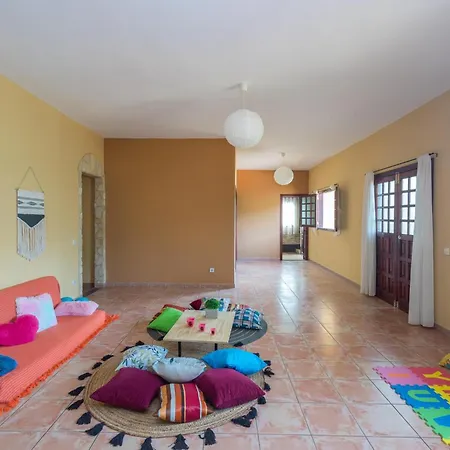 Vivelorural Casa Besan Grupos Con Piscina Prázdninový dům *